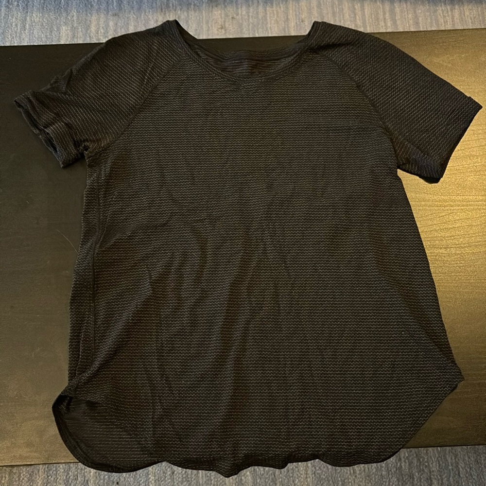 Lululemon shirt